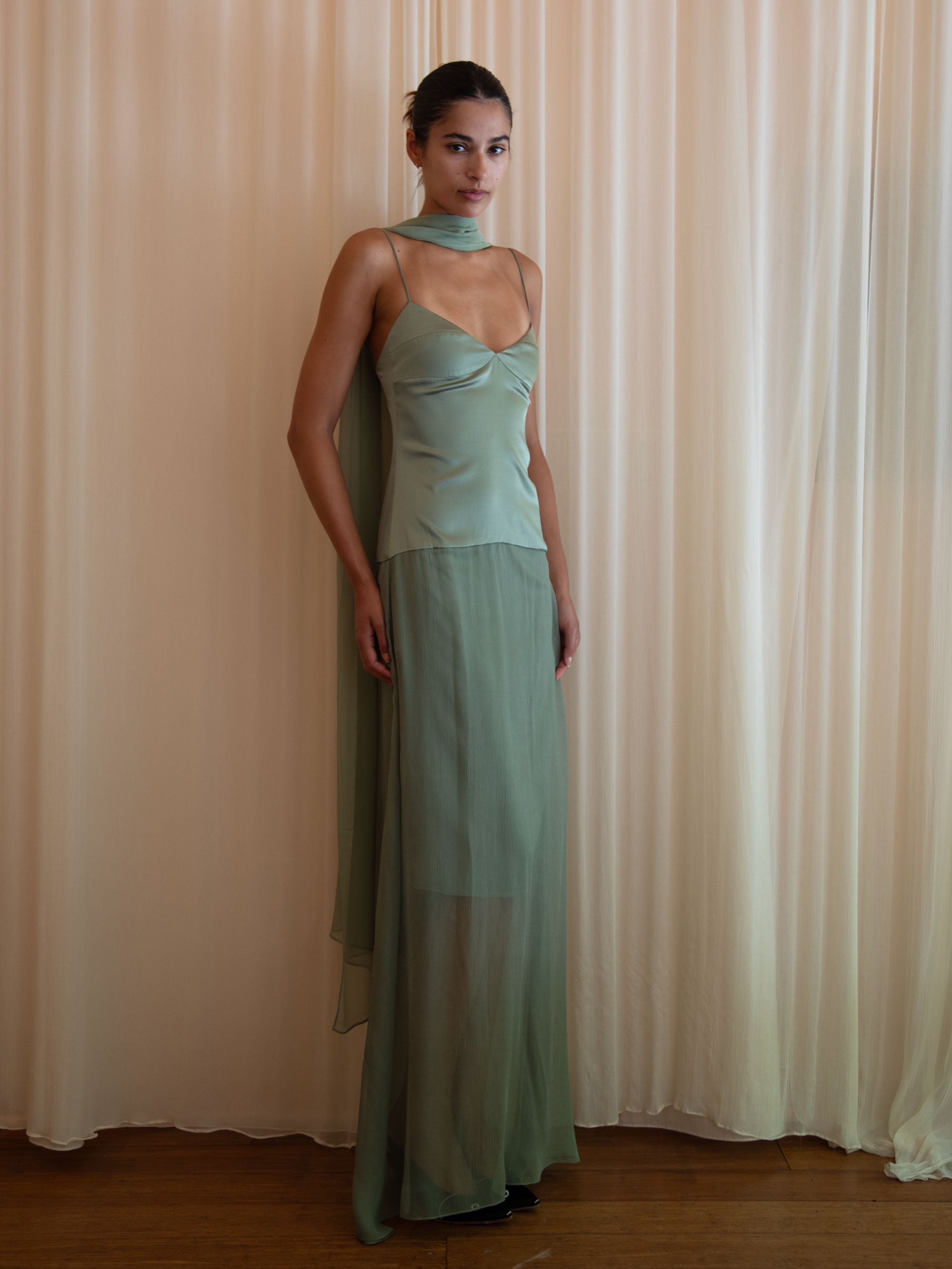 DEVERUSA DRESS (PRE-ORDER)
