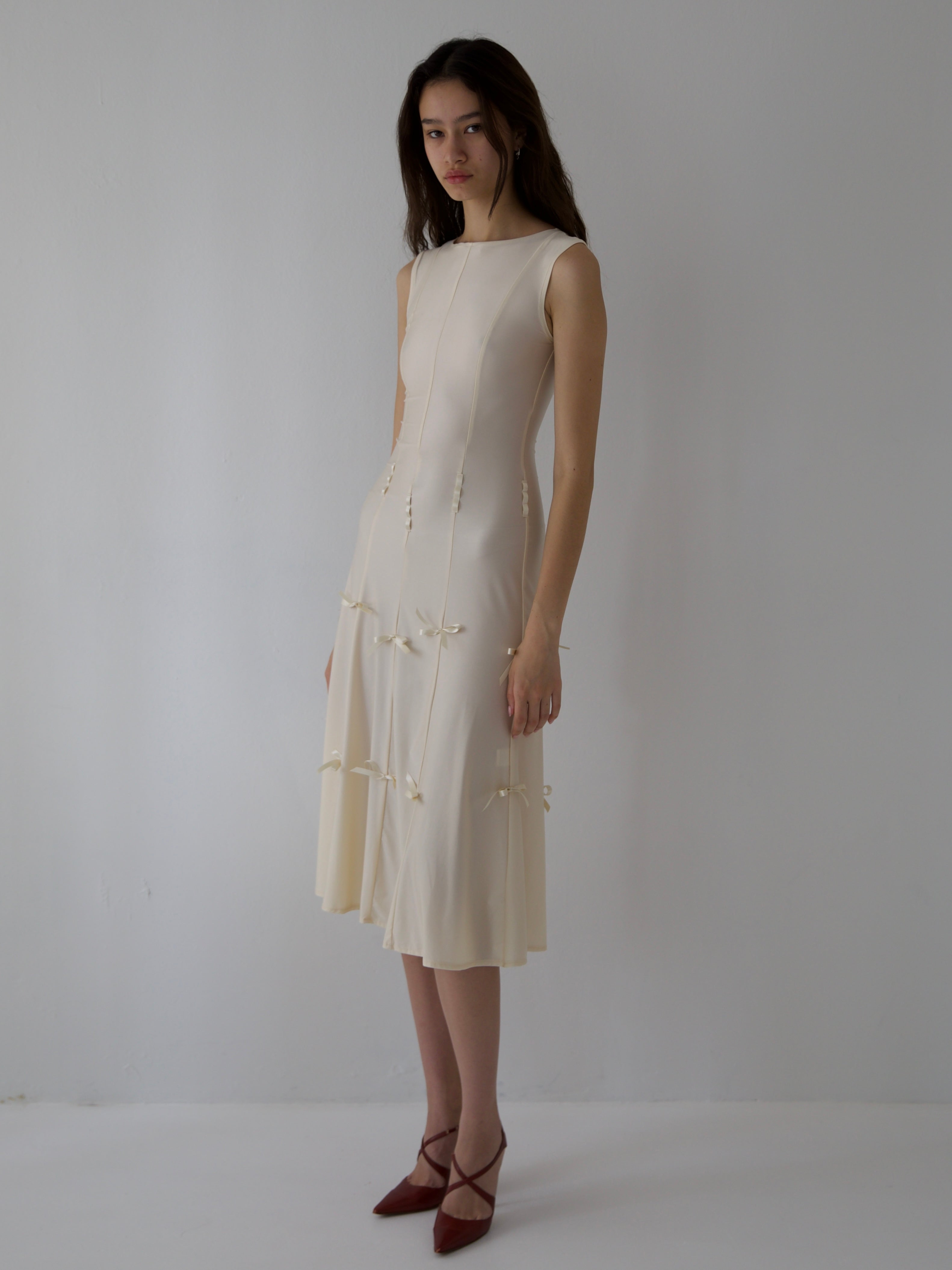 HEIRESS DRESS IN CREAM