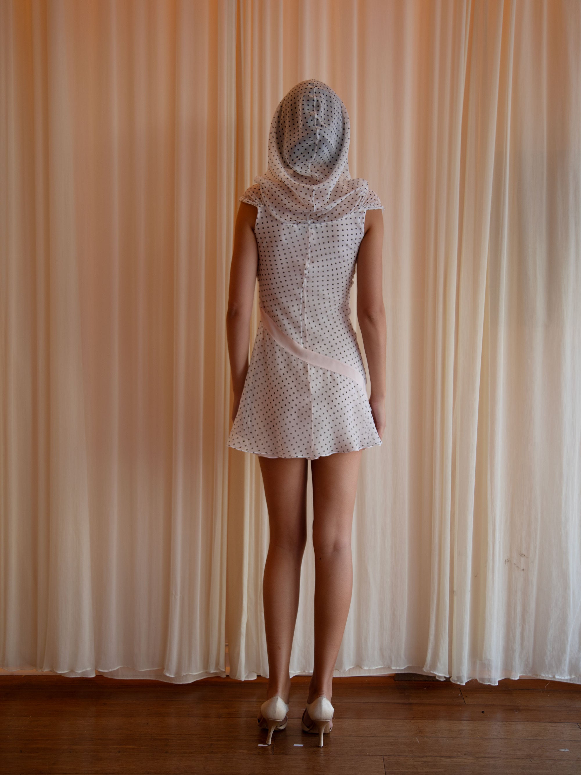 DOVE DRESS IN POLKA DOT