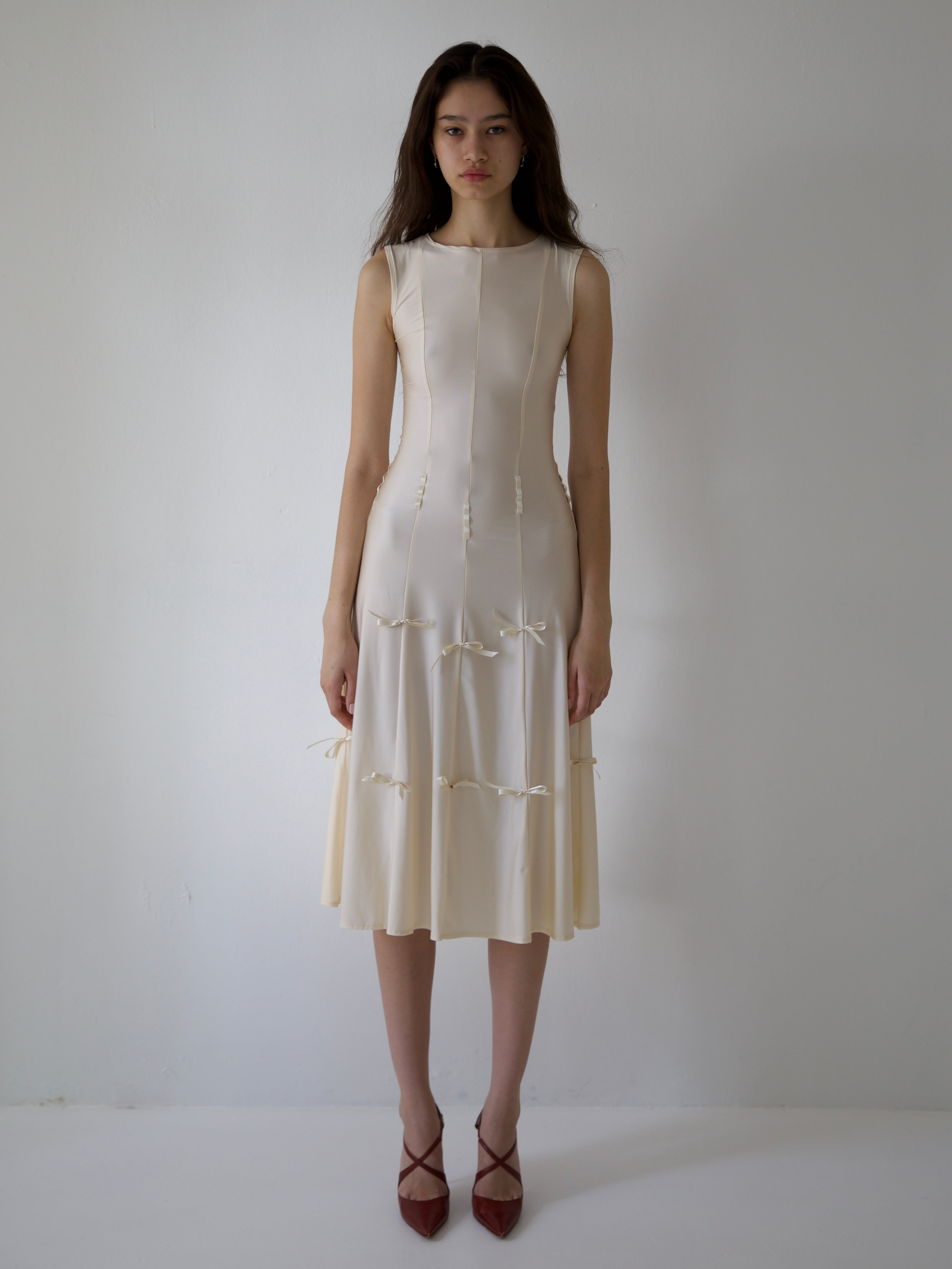 HEIRESS DRESS IN CREAM