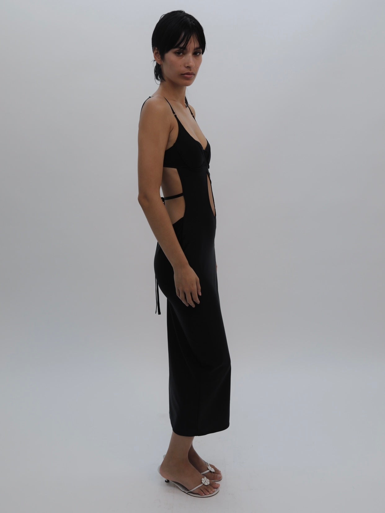 BLACK SWAN DRESS + RECYCLED CARVICO