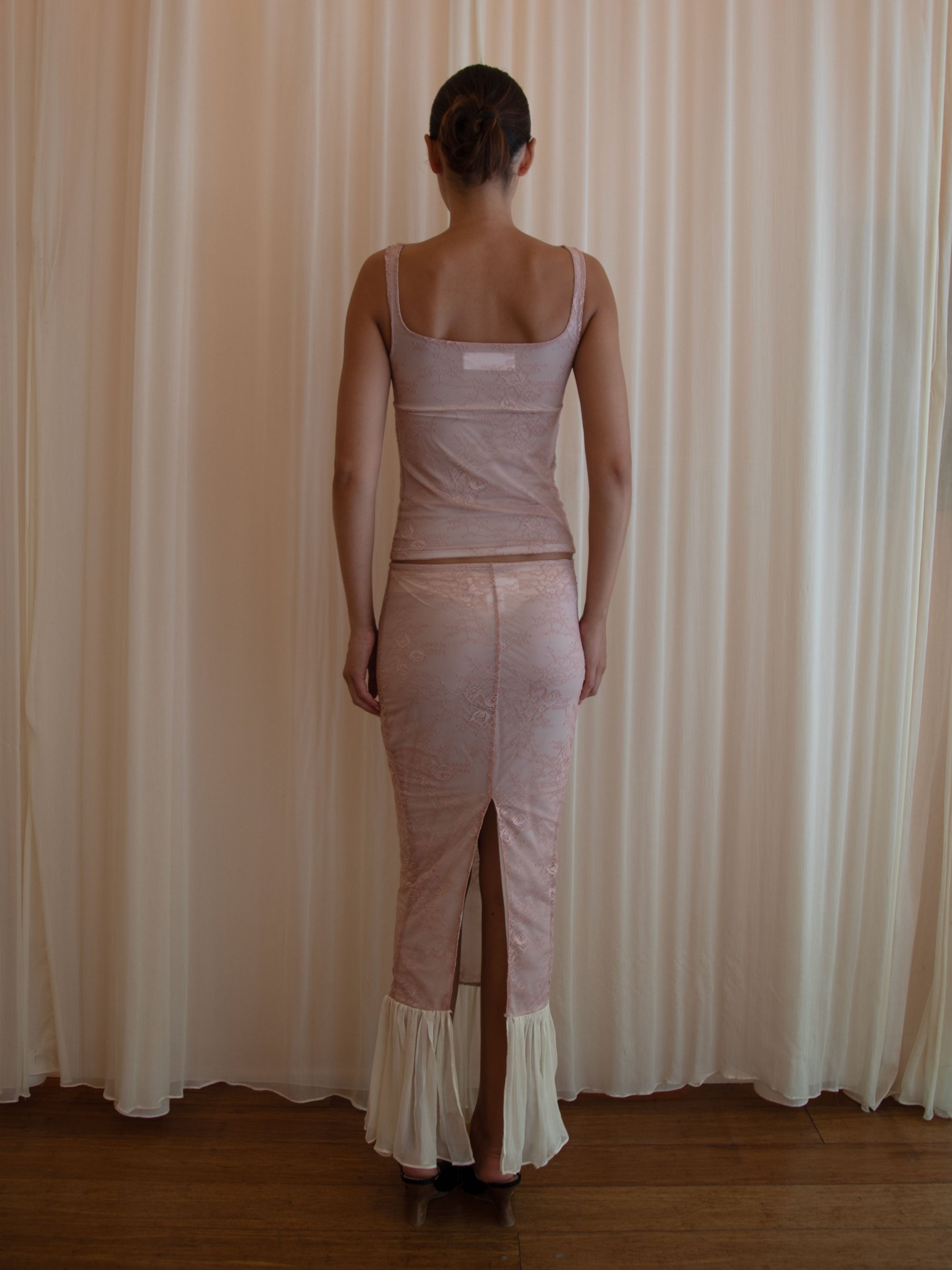 CYPRESS SKIRT IN PIGGY PINK