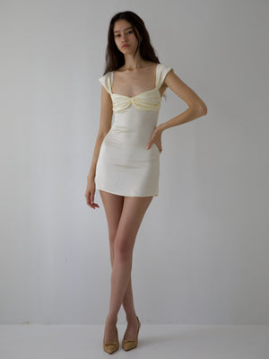 
                  
                    Load image into Gallery viewer, AUDREY DRESS IN CREAM SILK
                  
                