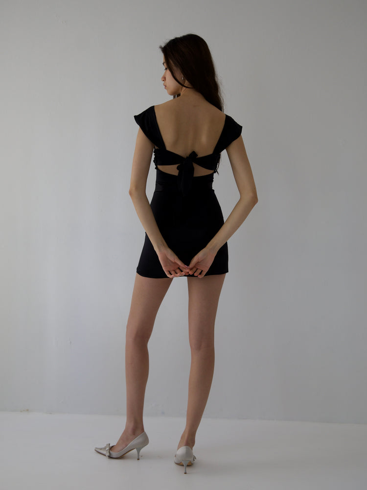 
                  
                    Load image into Gallery viewer, AUDREY DRESS IN BLACK SILK
                  
                