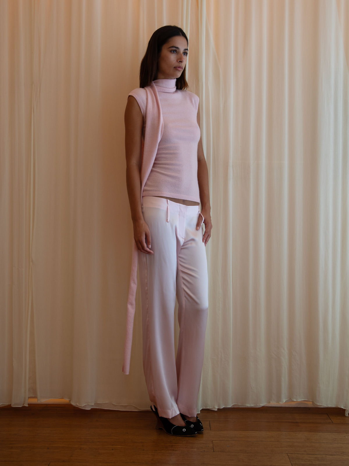 ARDEN SWEATER IN BABY PINK