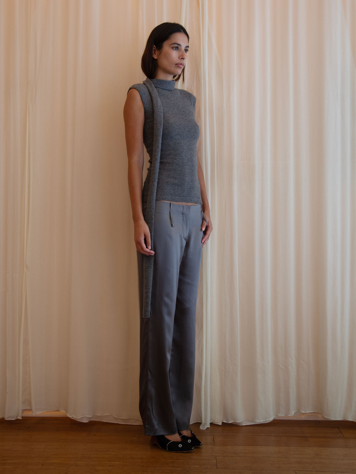 ANASTASIA PANTS IN CHARCOAL