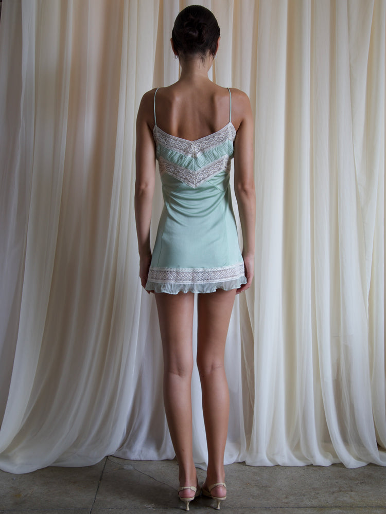 
                  
                    Load image into Gallery viewer, WATERNYMPH DRESS IN MIST GREEN
                  
                