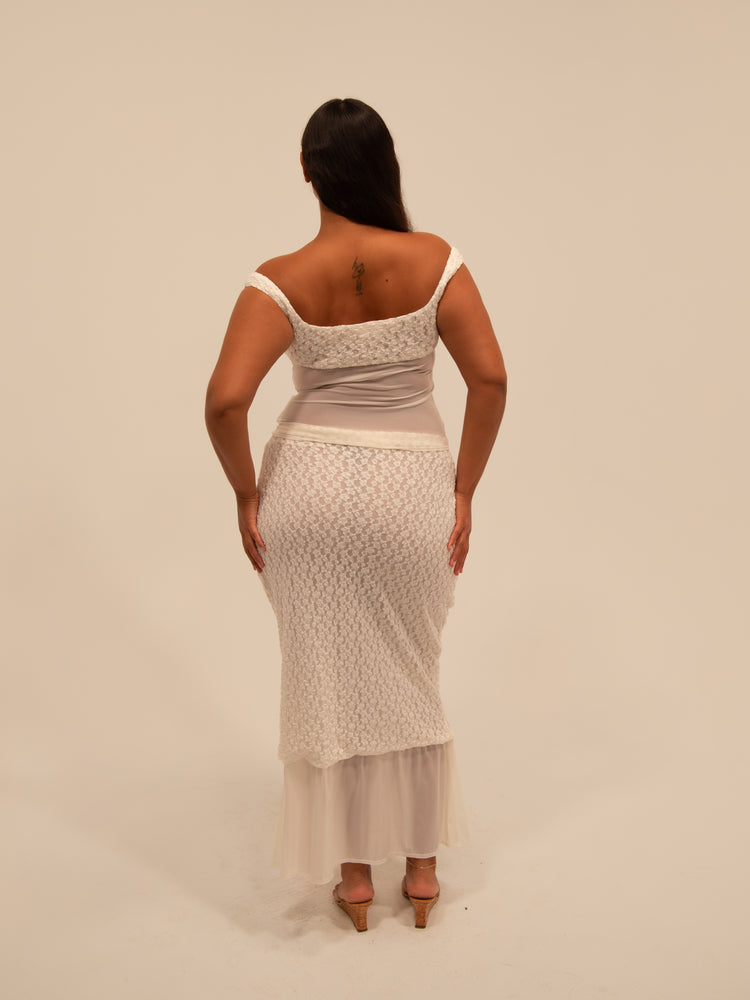 
                  
                    Load image into Gallery viewer, EQUINOX SKIRT IN IVORY
                  
                