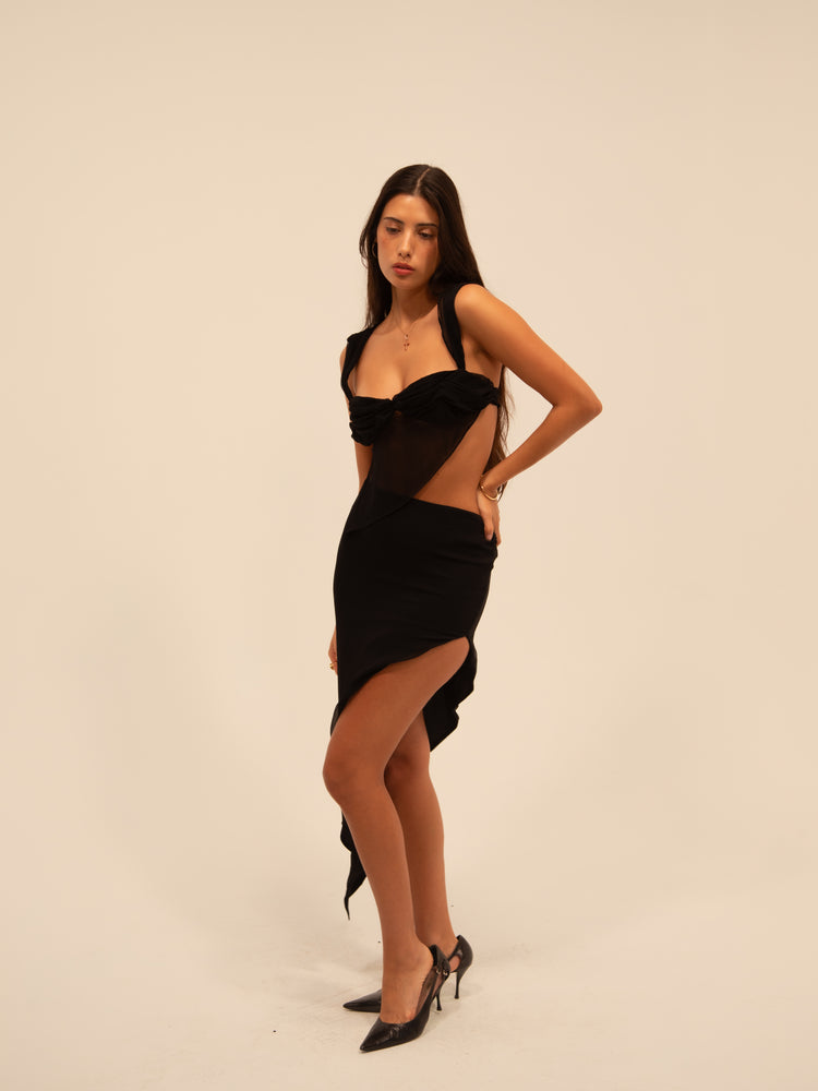 
                  
                    Load image into Gallery viewer, SWOOSH SKIRT IN BLACK
                  
                