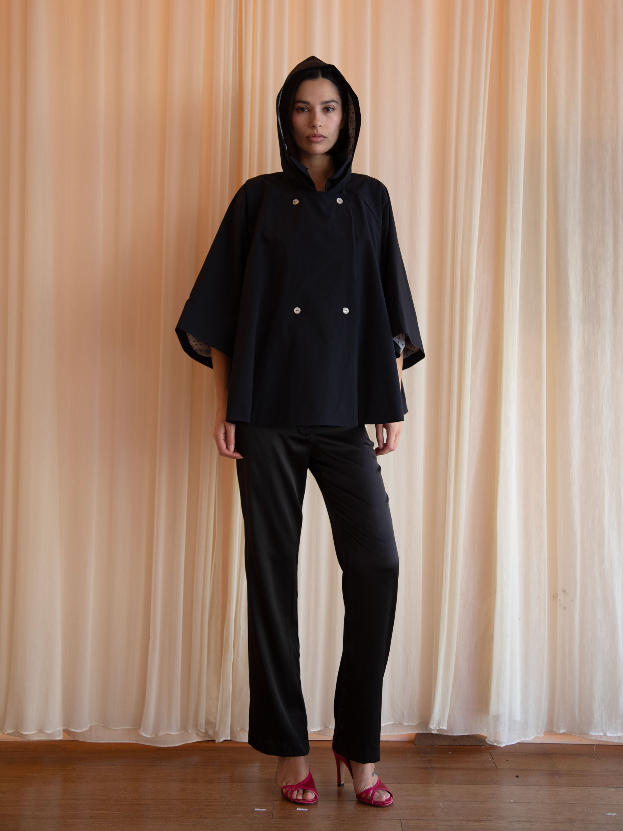 OPALEYE RAINCOAT IN BLACK (PRE-ORDER)