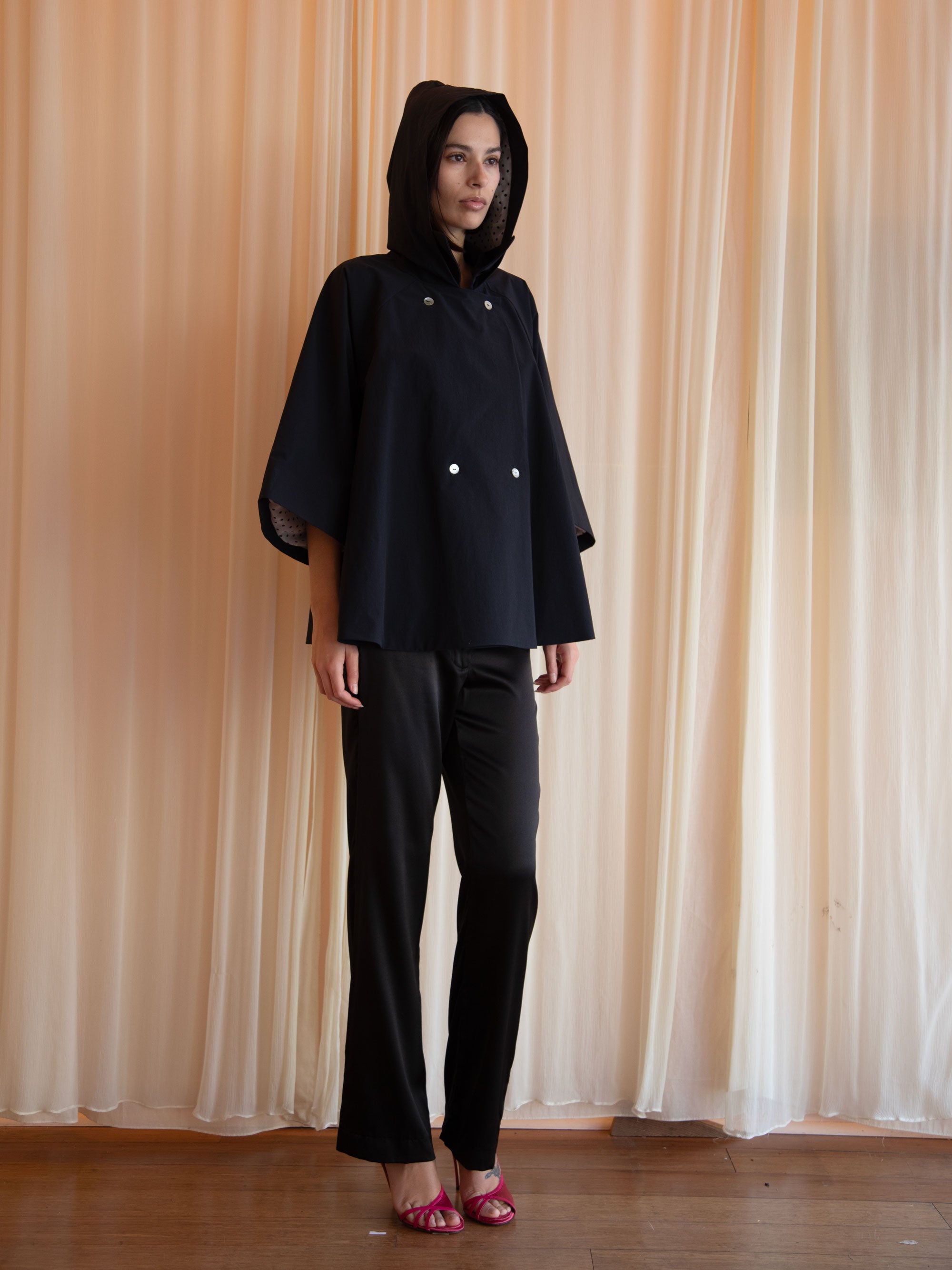 OPALEYE RAINCOAT IN BLACK (PRE-ORDER)