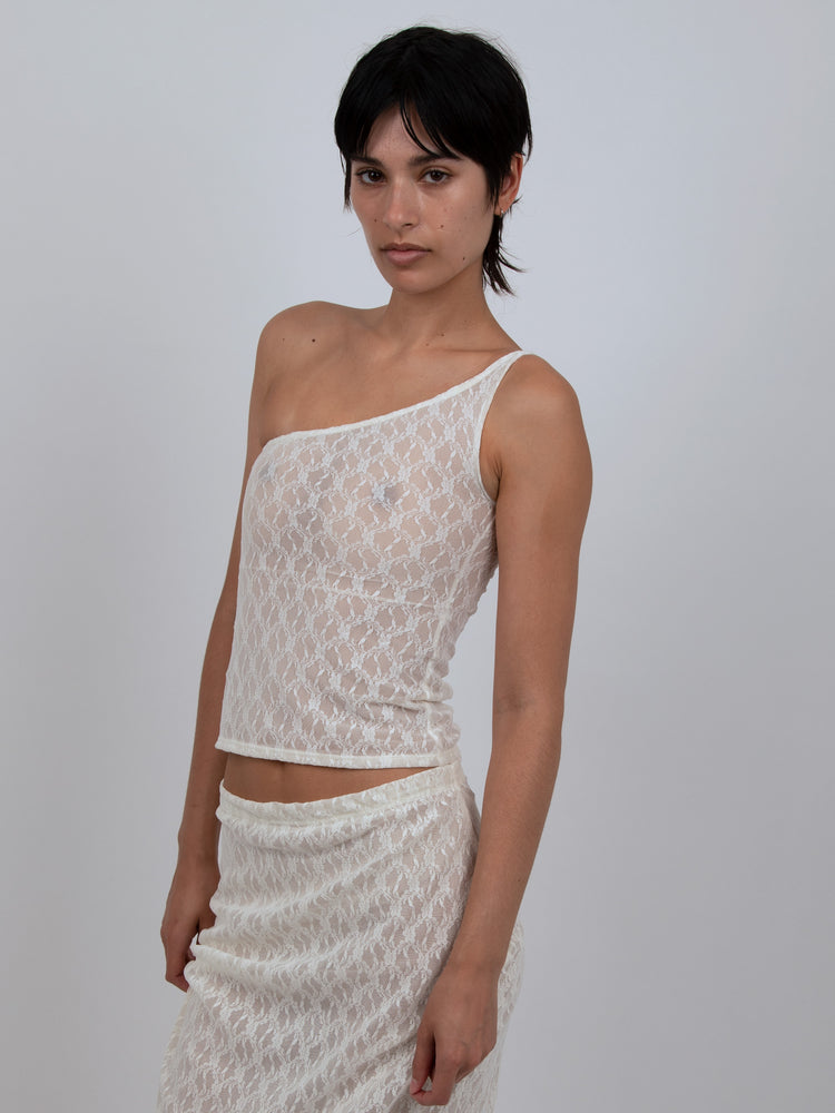 ONE SHOULDER TOP IN WHITE LACE