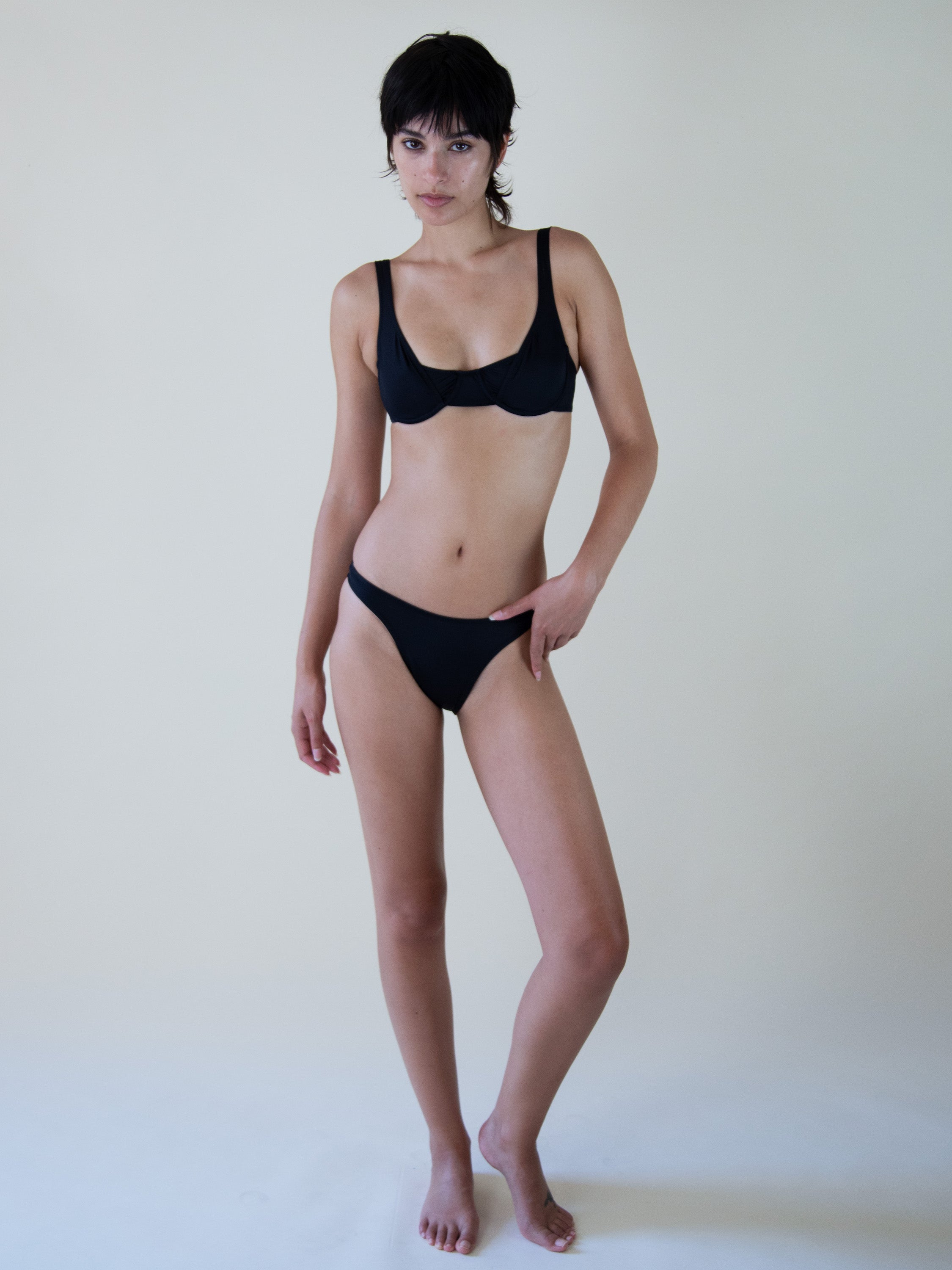 NEUVE SWIM TOP SS22 + RECYCLED