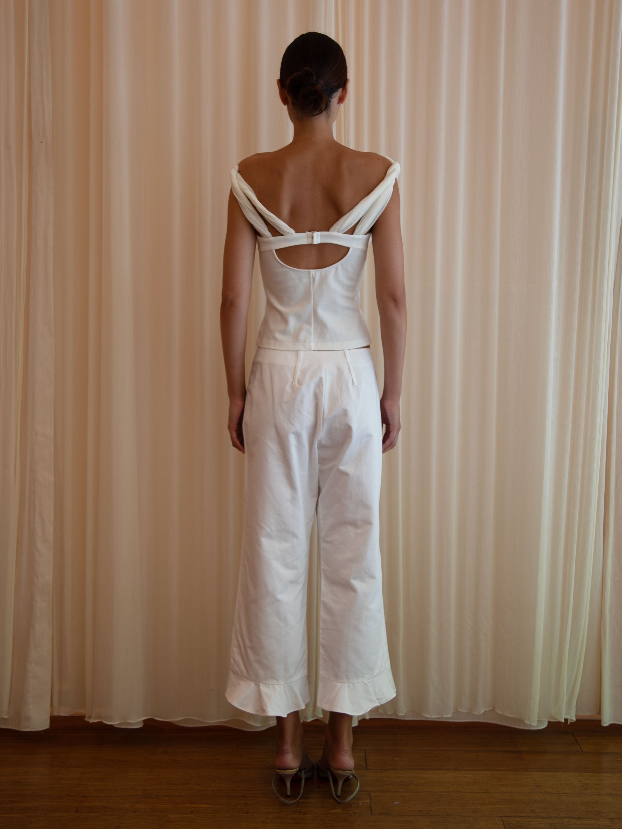 CAPRI FLARE + ORGANIC