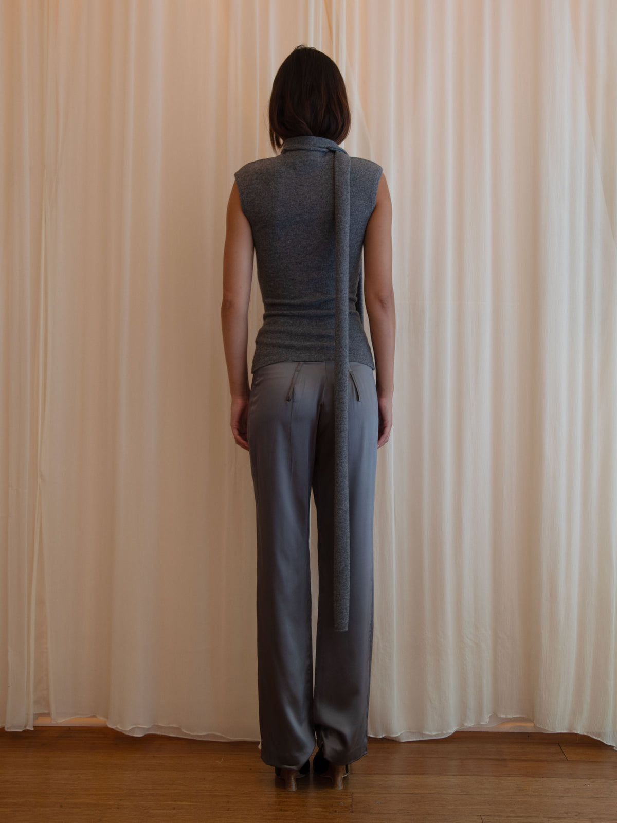 ANASTASIA PANTS IN CHARCOAL