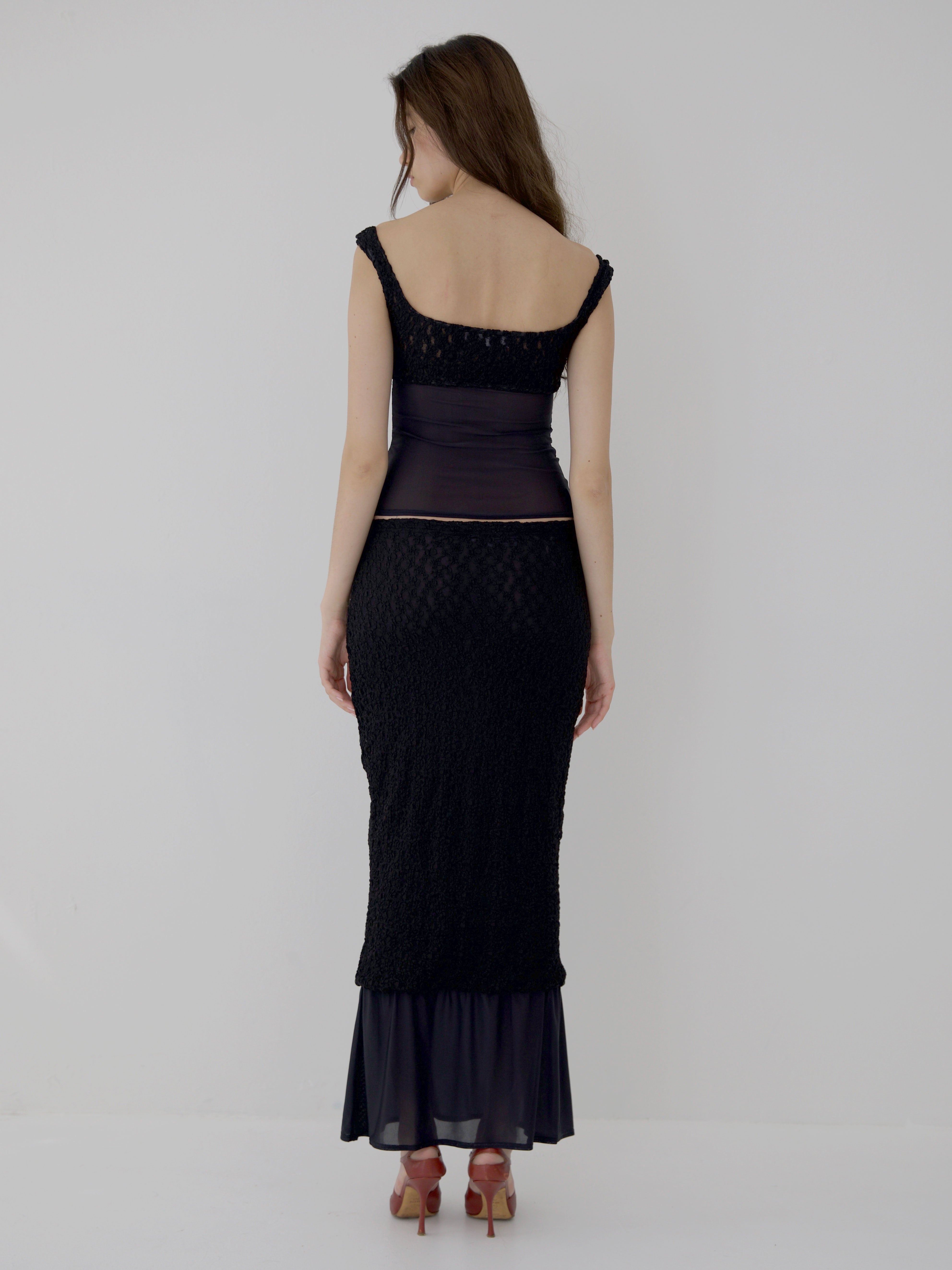 EQUINOX SKIRT IN BLACK