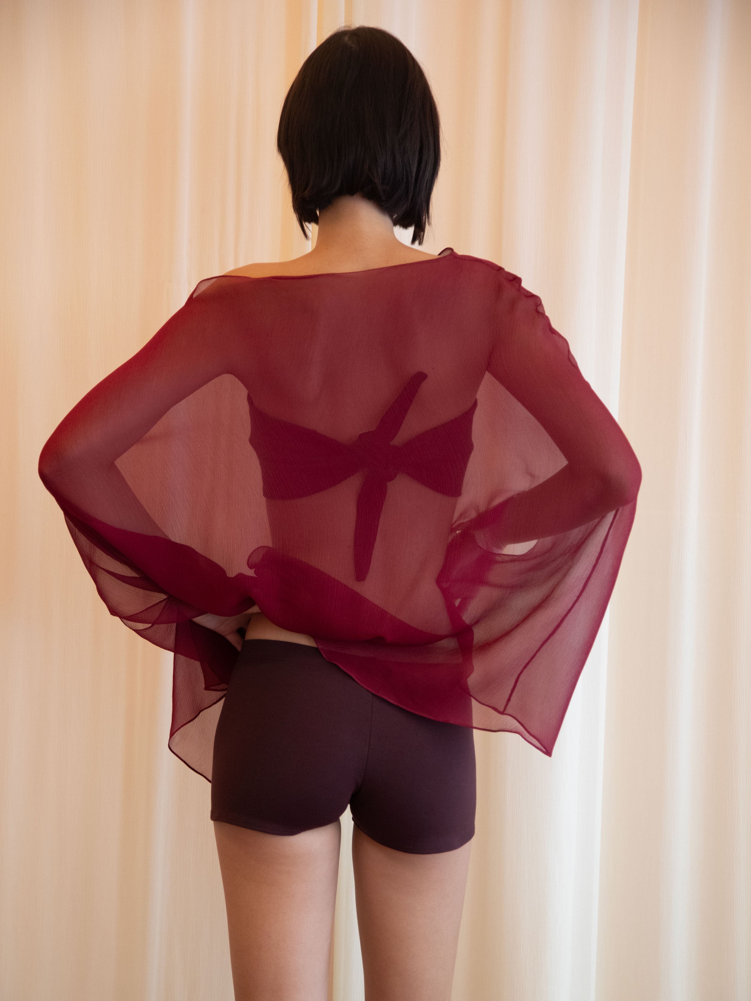 TAMARACK SHORTS IN OXBLOOD