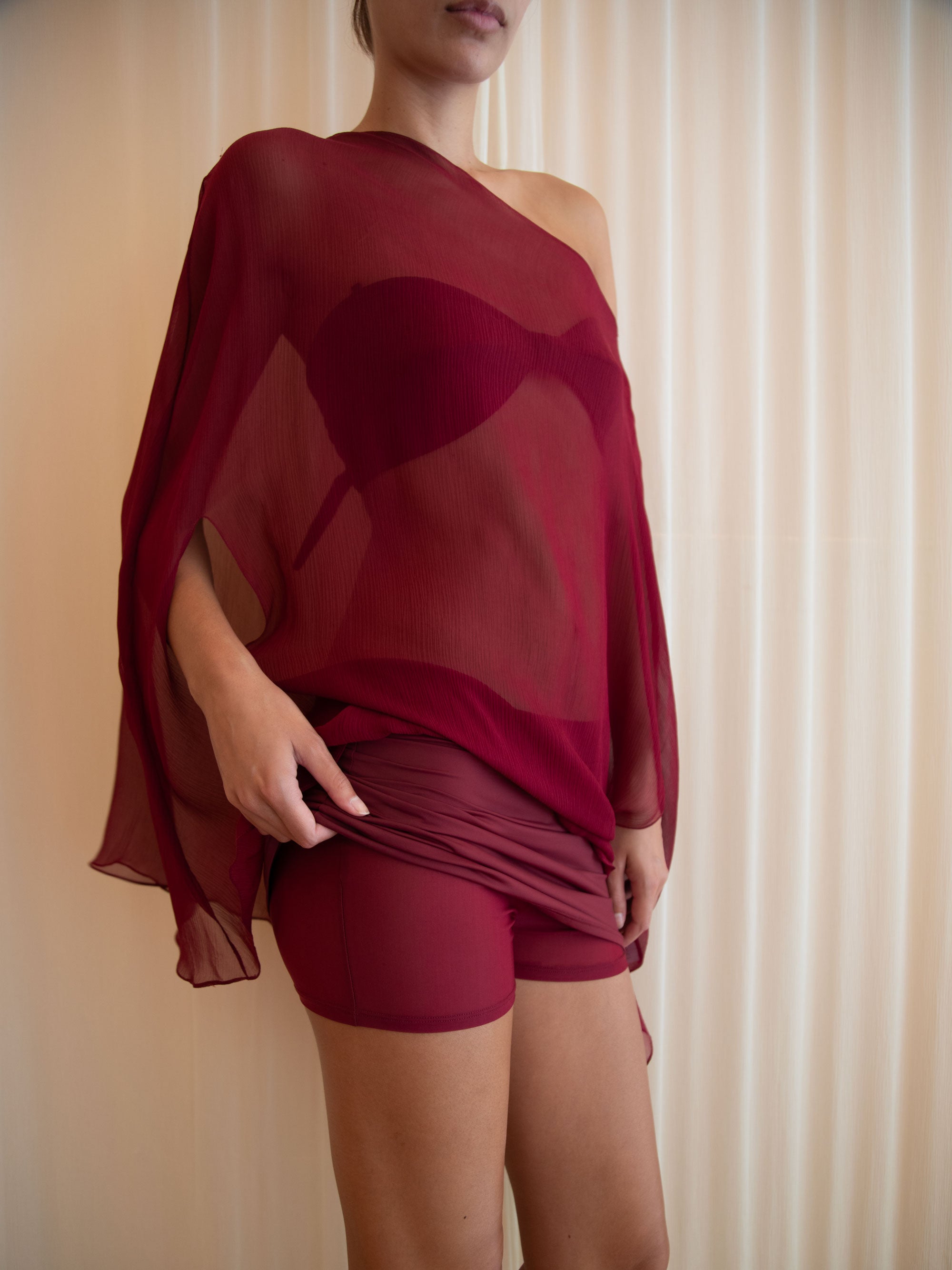 MINI SKIRT IN MERLOT