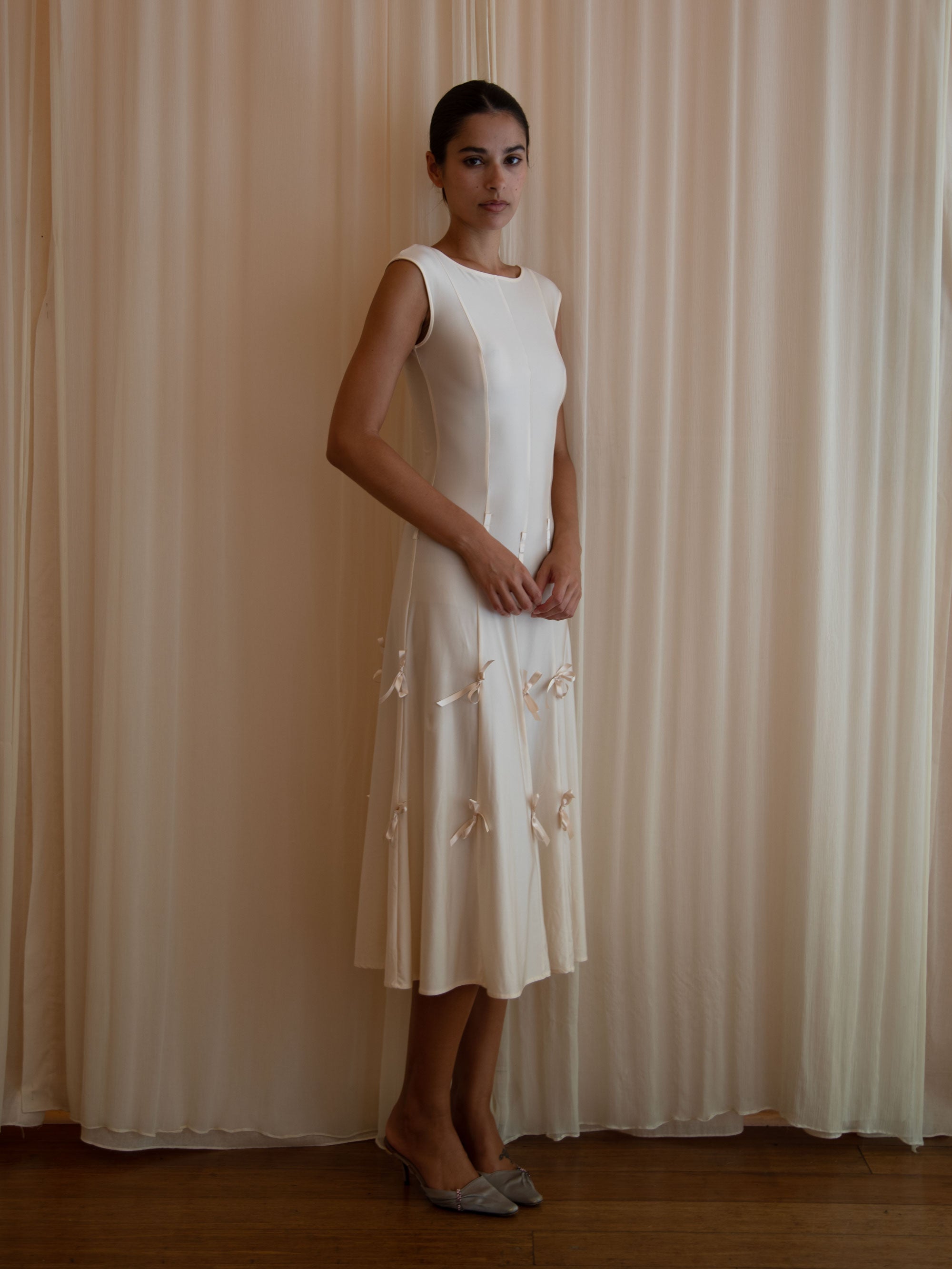 HEIRESS DRESS IN CREAM